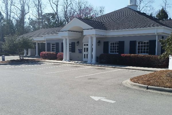 Crescom Bank Alternate Front Entry View