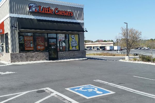 view of Little Ceasars front from parking lot